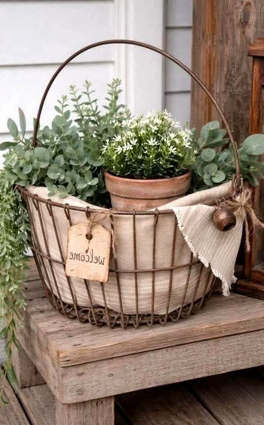Warm floral bed brings a useful note of depth, making the sitting area feel ready for quiet use.