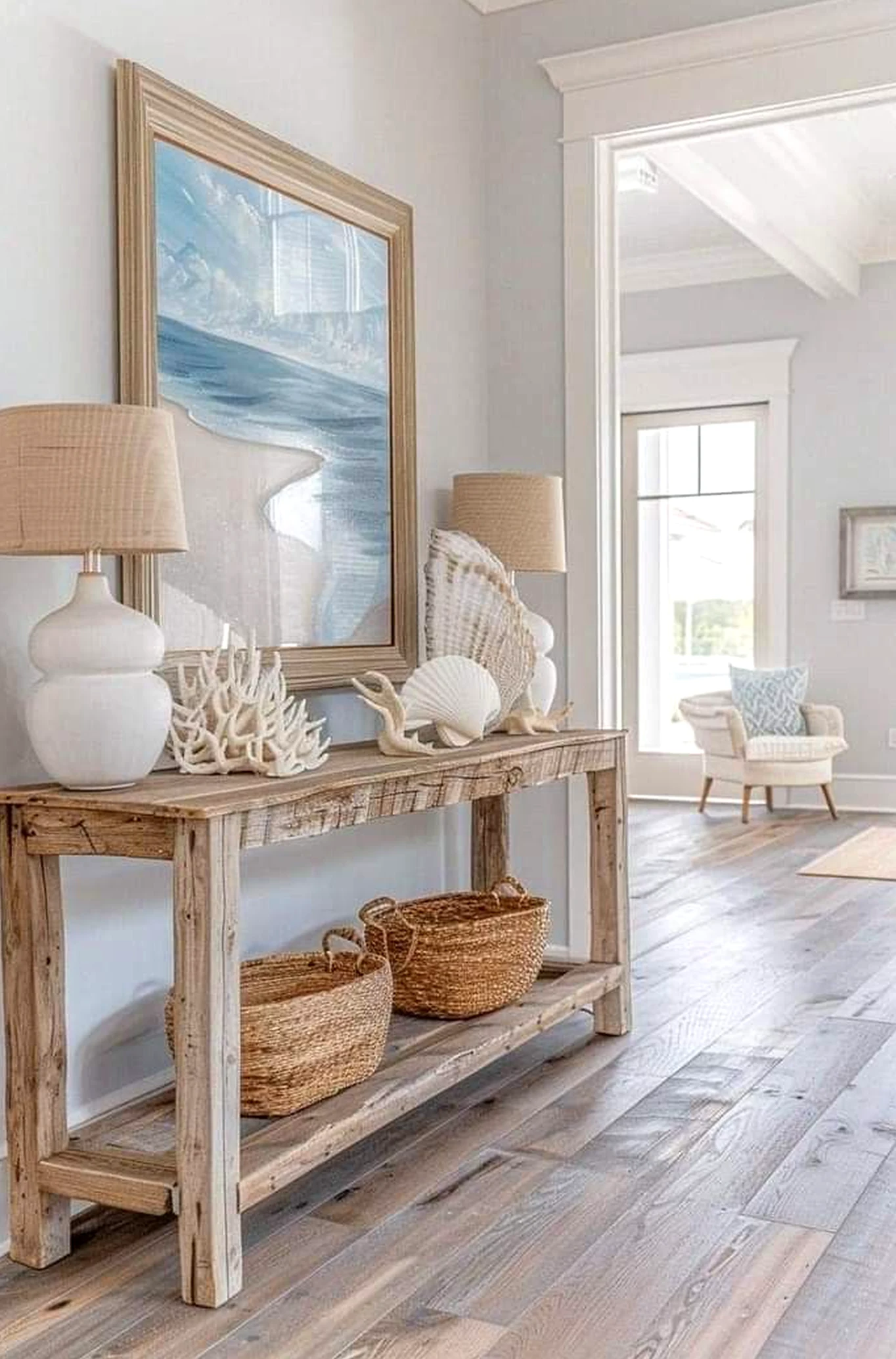 Layered tile detail introduces charm into the entry, keeping the atmosphere visually grounded.
