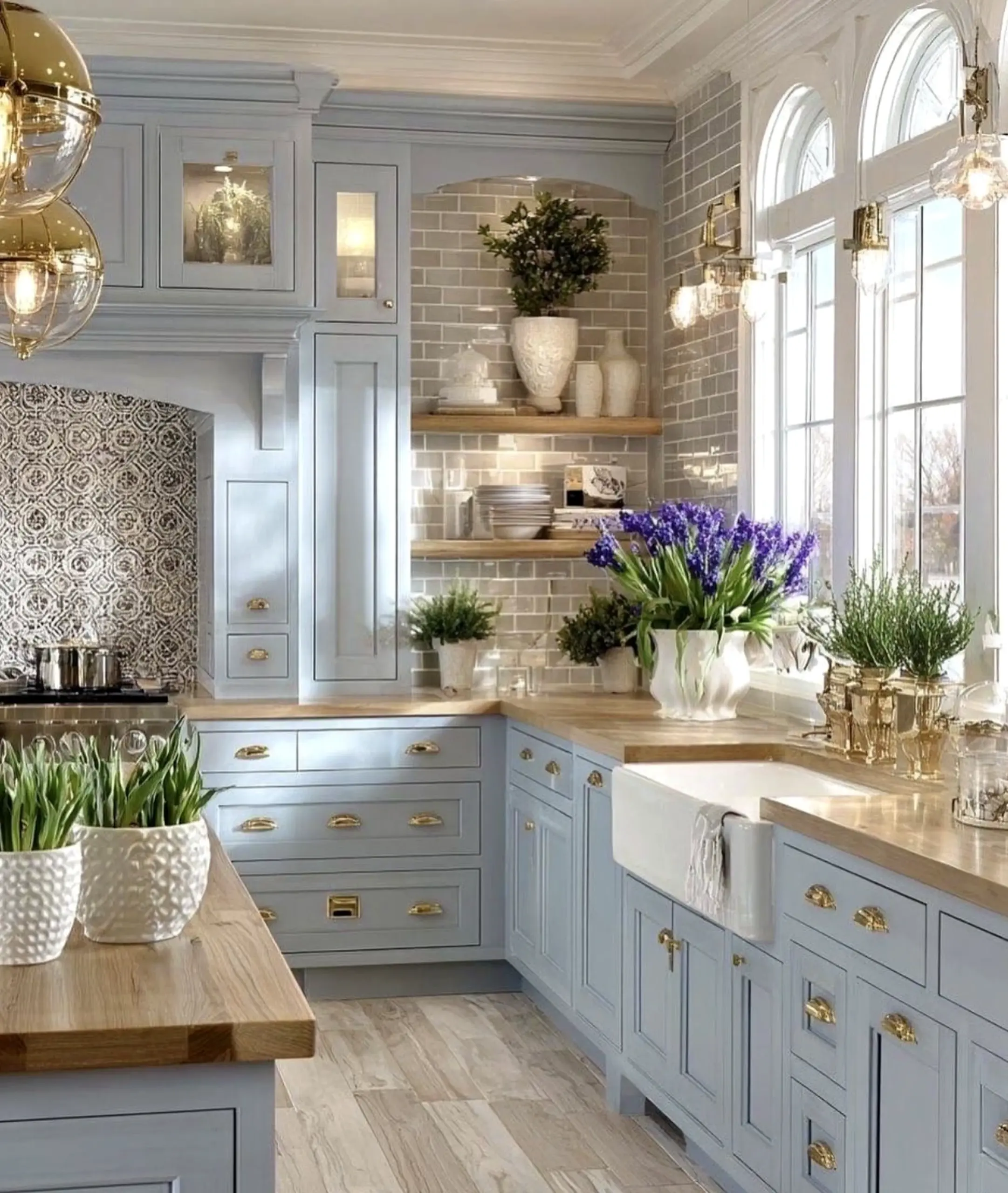 Fresh entry console anchors the outdoor space with balance, giving the view a mood that feels pleasantly composed.