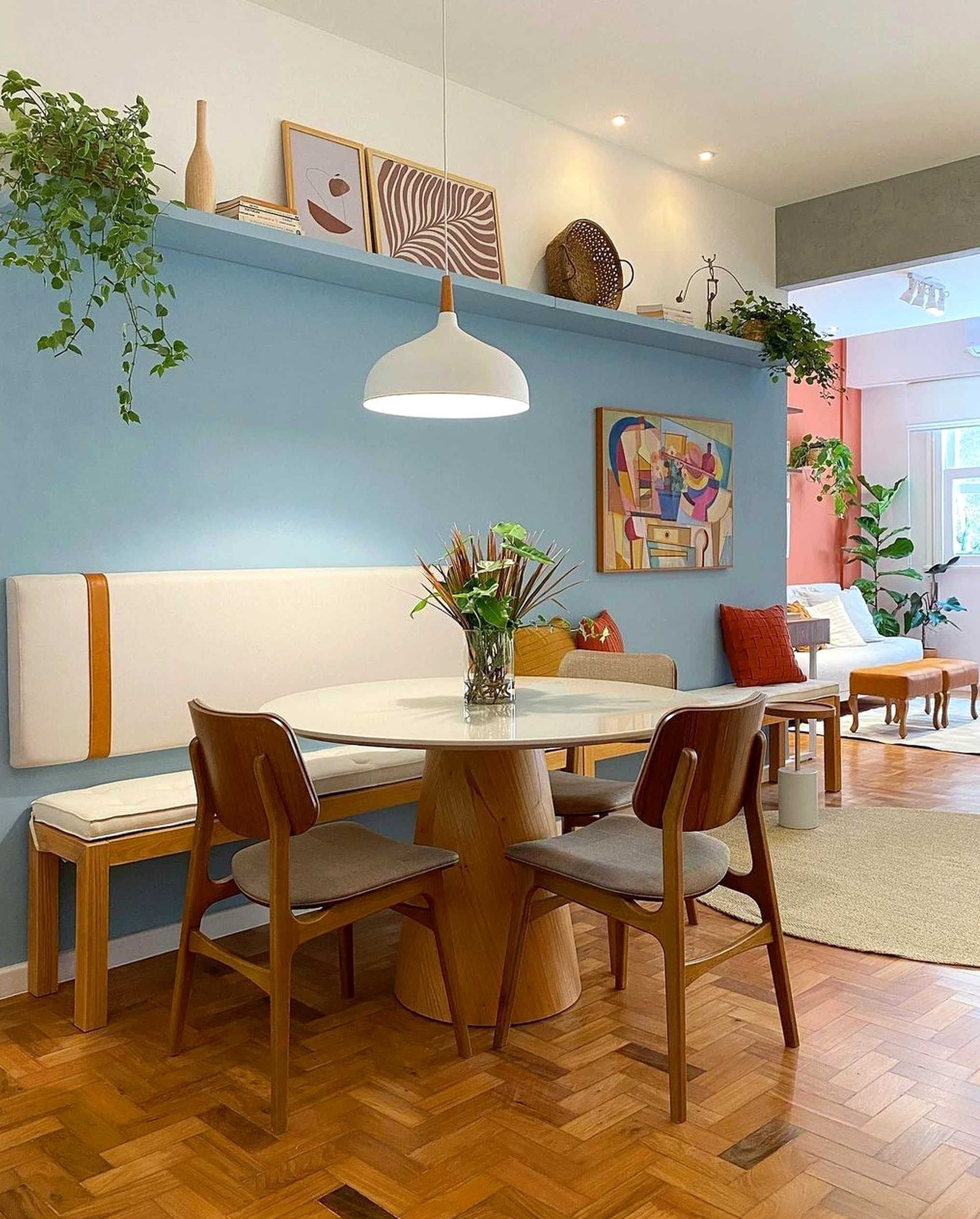 Simple compact workspace brings clarity to the setting, creating a mood that feels personal and relaxed.