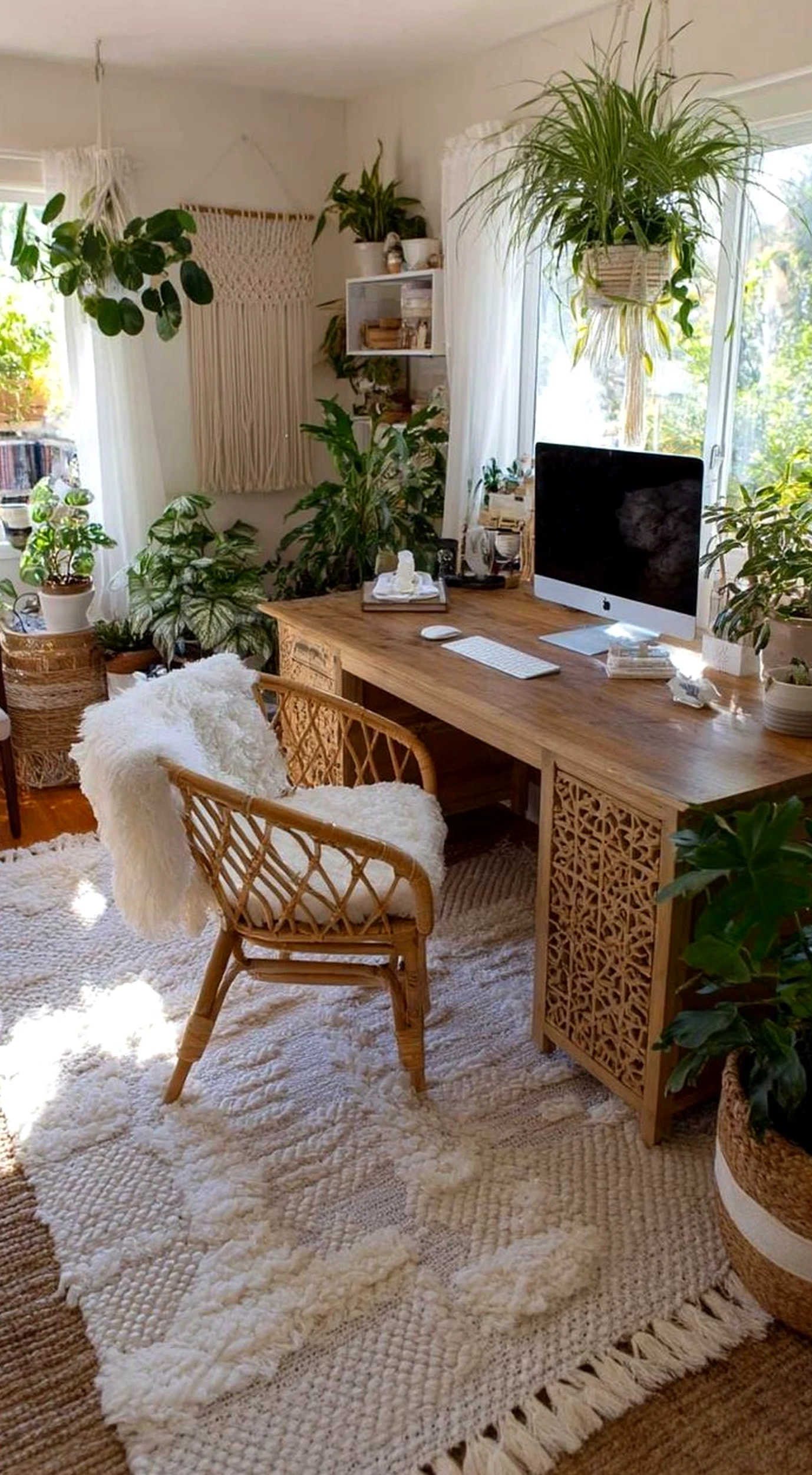 Warm wood shelving brings a useful note of focus, making the design feel simple yet expressive.